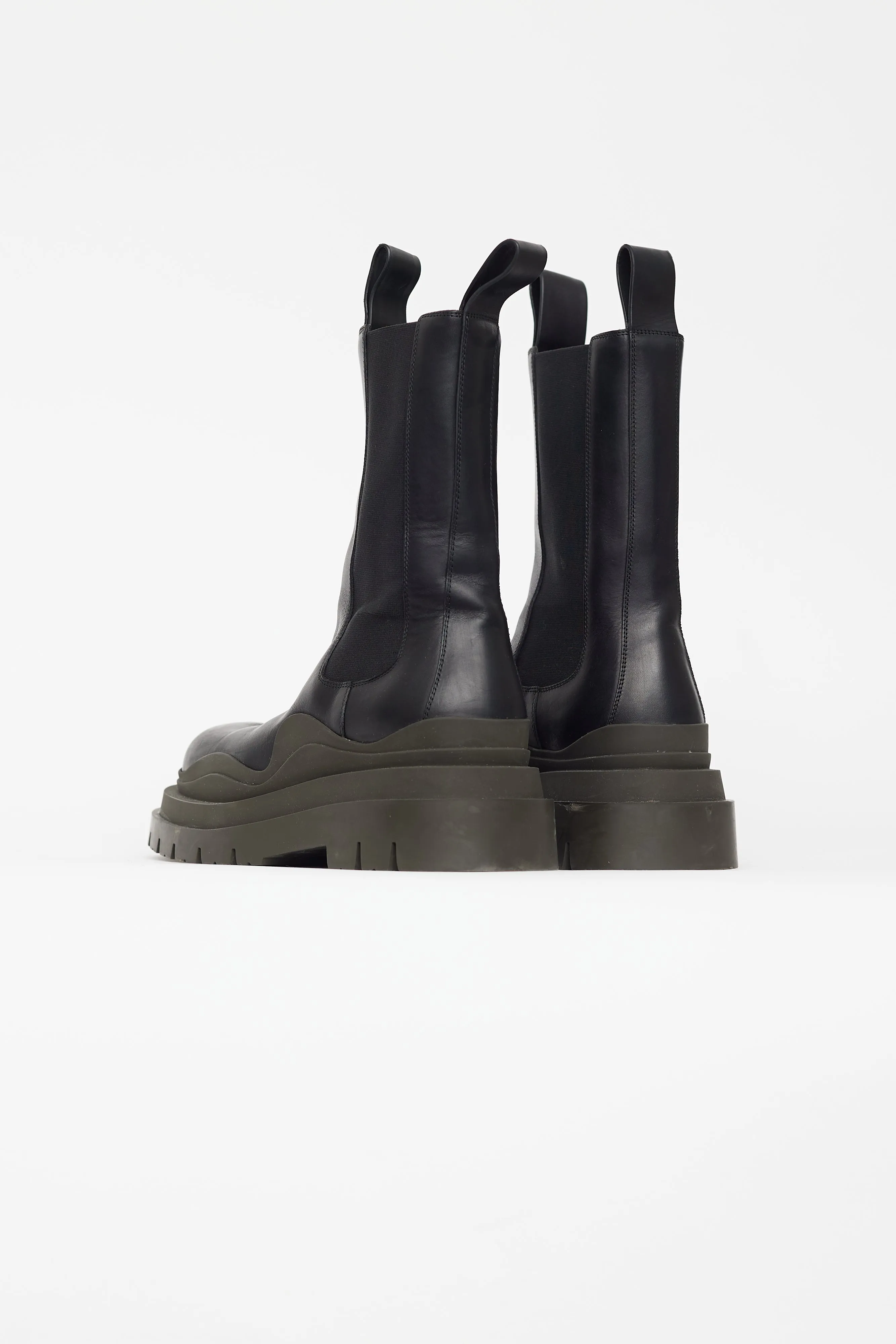 Black Leather Chelsea Tire Boot