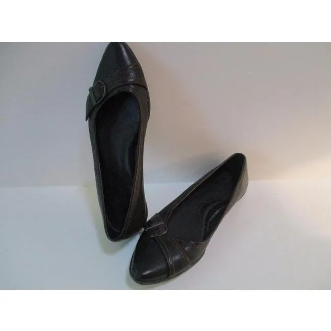 Boc Brown Round Pointed Toe Leather Buckle Flats Size Us